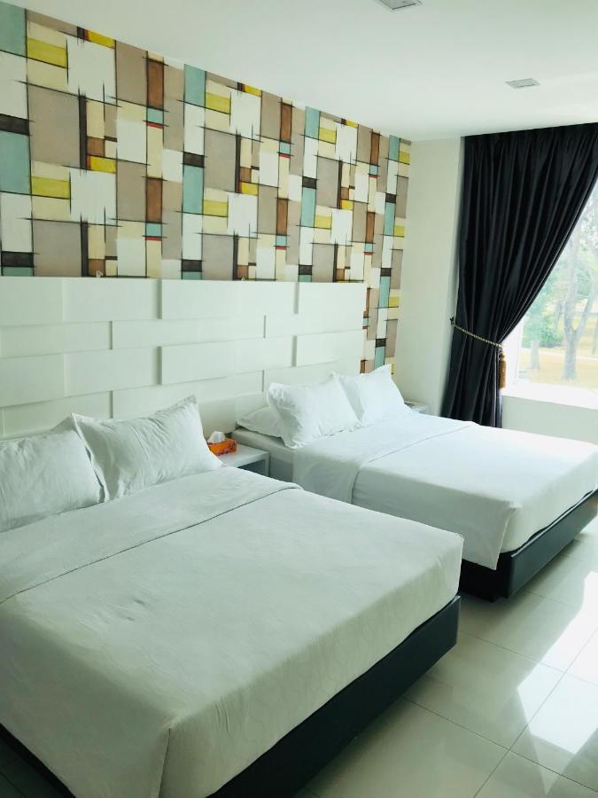 Goody Hotel Johor Bahru Esterno foto